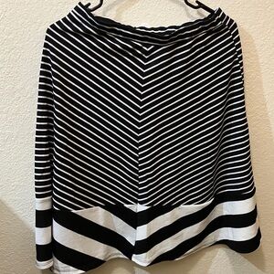 Jason Maxwell Black and White A-Line Skirt